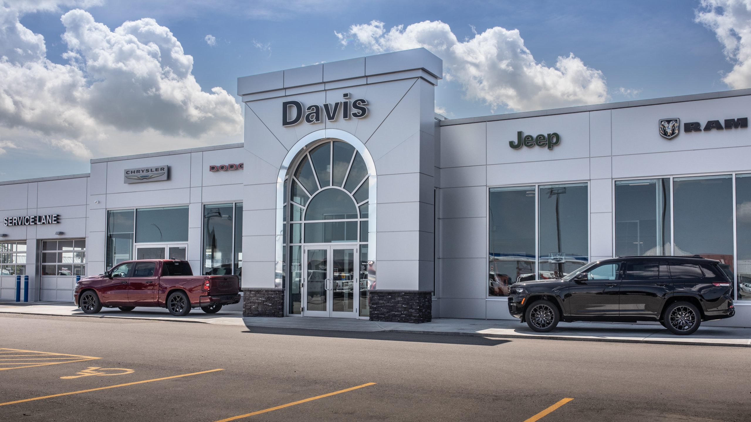 Davis Dodge Lethbridge image