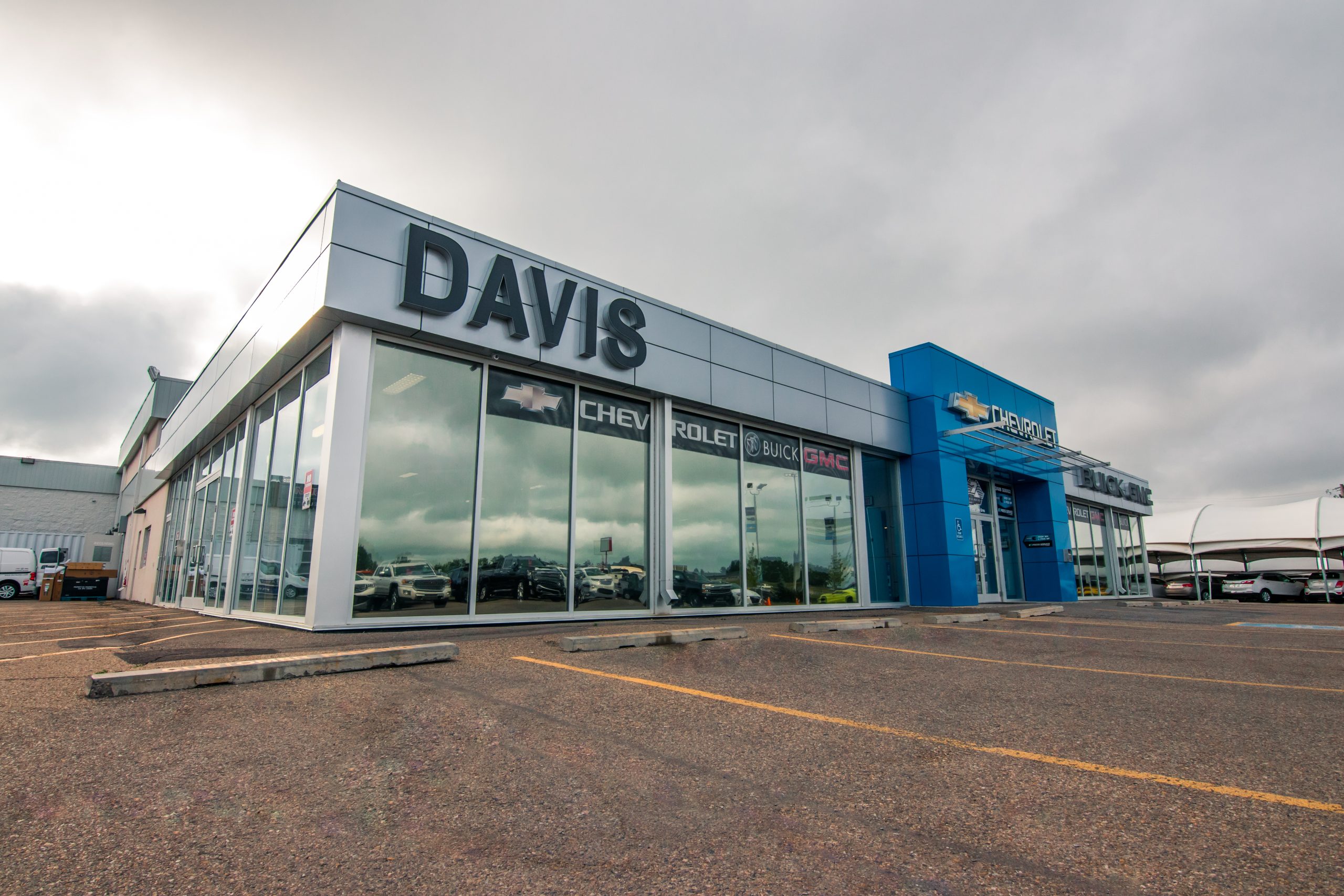 Davis Airdrie image