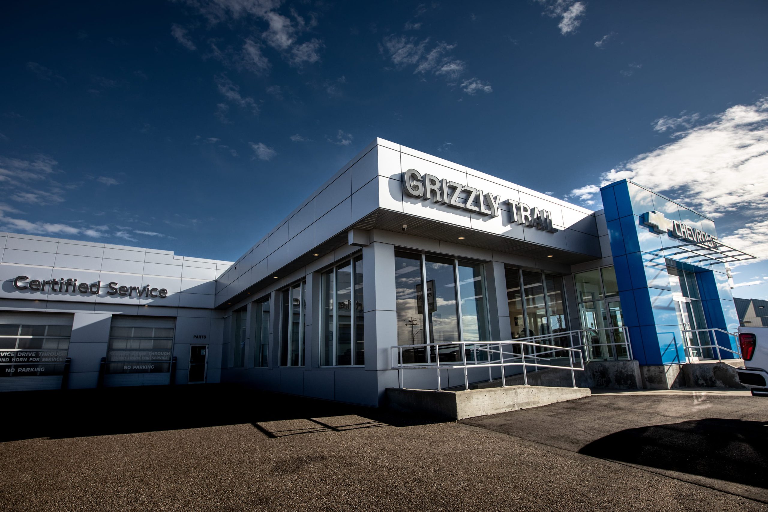 Grizzly Trail Motors image